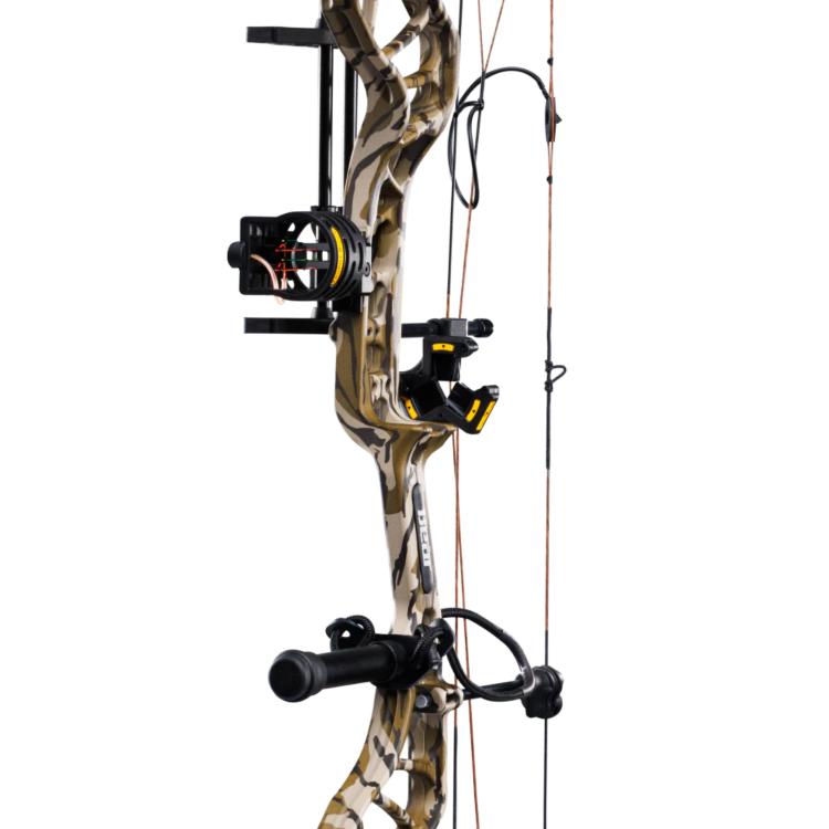 Bear Archery Species XT RTH 70RH Compound Bow Mossy Oak Bottomland - Image 7